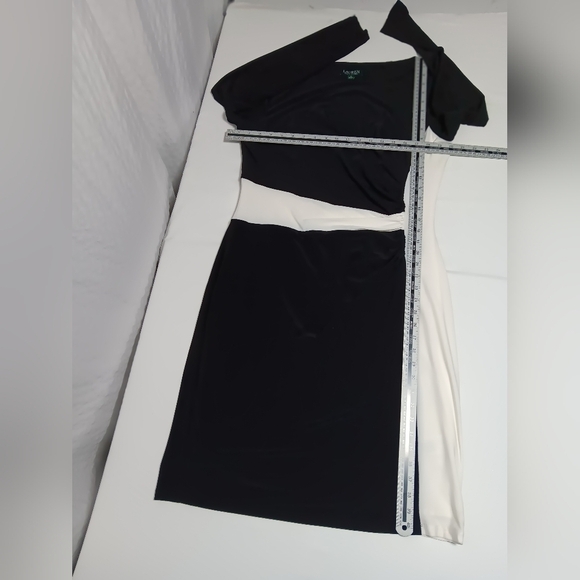 Lauren Ralph Lauren Ladies side rouching Black and white Long Sleeve Dress. 16 - Picture 4 of 9